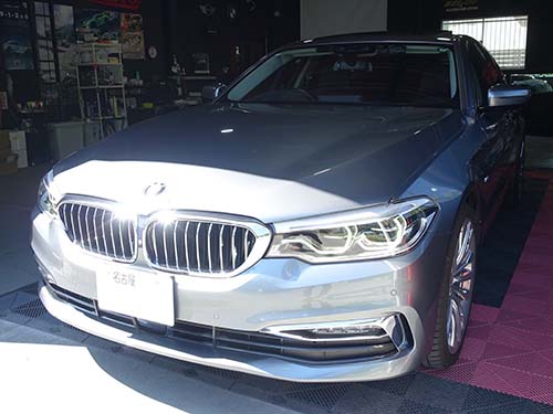 BMW 5シリーズセダン(G30) 523d