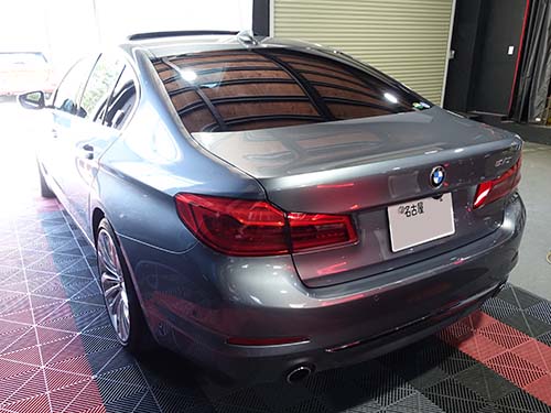 BMW 5シリーズセダン(G30) 523d