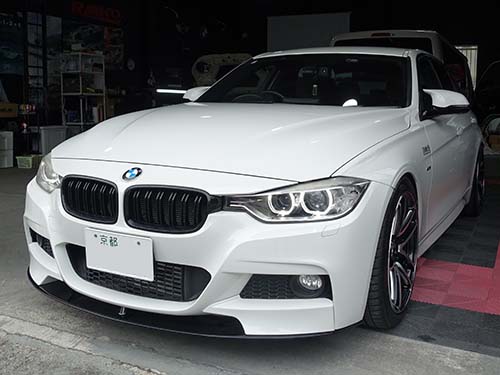 BMW 3シリーズセダン(F30) 320i