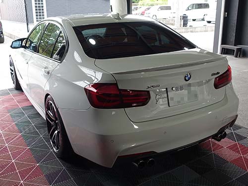 BMW 3シリーズセダン(F30) 320i