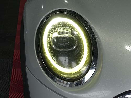 新品交換を行わなくても、輝度と色味を取り戻す