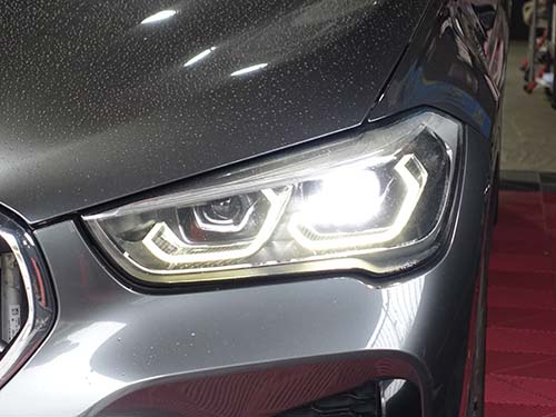 BMW X1 F48 デイライト 修理