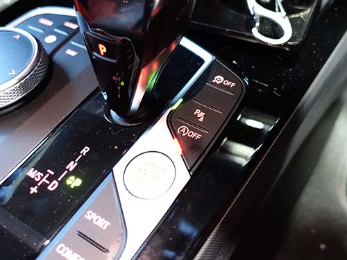 エンジン停止時にアイドリングストップ状態の前回記憶