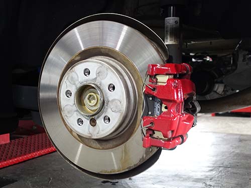 DIXCEL製低ダストブレーキパッド「Mタイプ」に交換