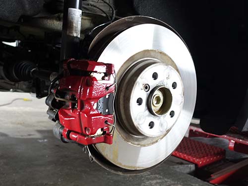 DIXCEL製低ダストブレーキパッド「Mタイプ」に交換