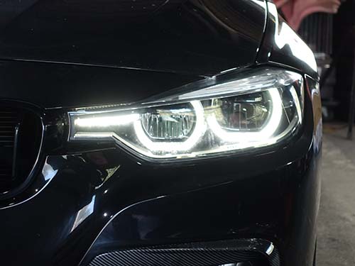 アクリルリペアとLEDモジュール交換によって短時間・低コストで修理可能