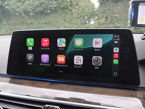 G31 フルスクリーン表示でApple CarPlay