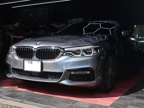 BMW 5シリーズセダン(G30) 523d
