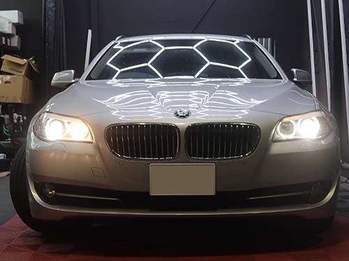 BMW 5シリーズ F11 ヘッドライト 水没や結露を防ぐコーキングと点検