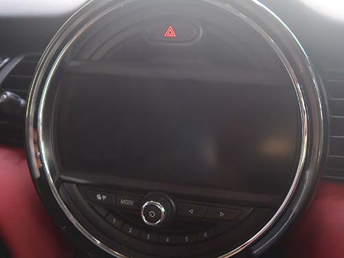 MINI F55 ブラックアウト症状