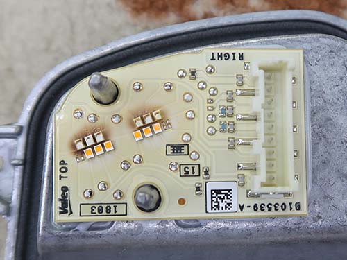 デイライトのLEDが発熱して高温となる