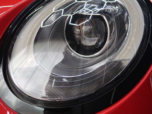 ダイヤモンドスウェル製ブラックグレイのプロテクションフィルムを施工