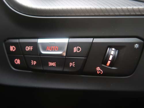 BMW F44 コーディング施工｜エンジン作動中のヘッドライトスイッチ【OFF】有効化