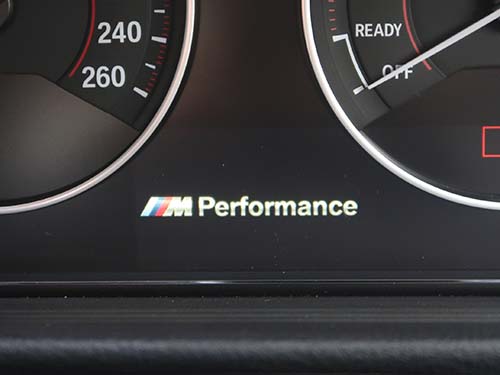 BMW 3シリーズグランツーリスモ F34 コーディング|メーターパネルのロゴマークをM Performanceへ変更
