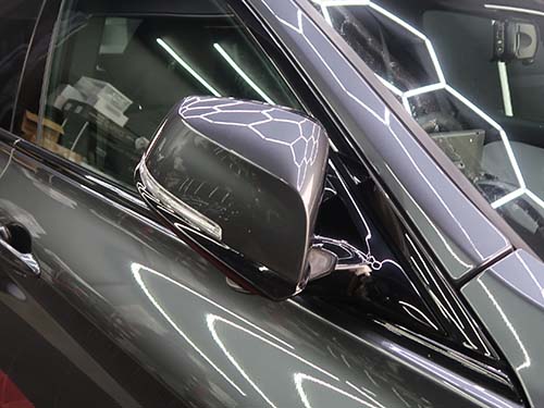 ドアロック時のドアミラー格納時間を1.5秒→0秒に変更