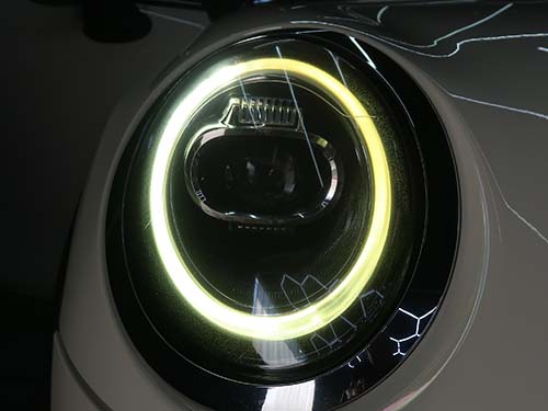 MINI F55 デイライト 不良変色を早期発見