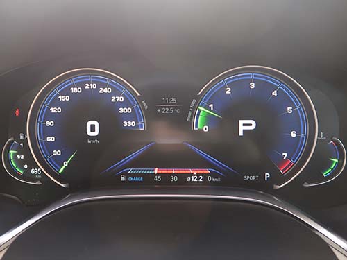 メーターパネルのテーマ変更|アルピナ仕様