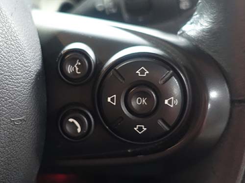 MINI F56 マルチファンクション有効化