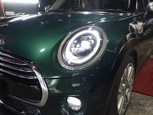 LCI2モデル用インナーブラック仕様LEDヘッドライトを後付装着