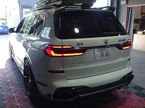 BMW X7(G07) LCI M60i