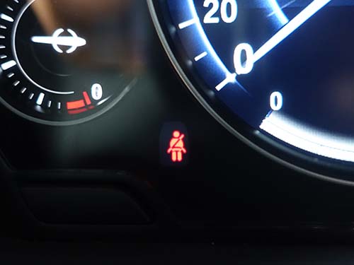 シートベルト非装着時の警告音無効化