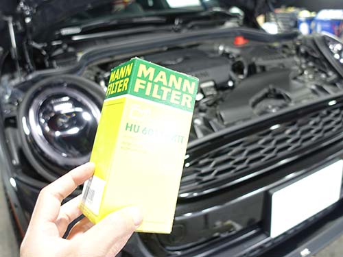 オイルエレメントにはMANNFILTER製を使用