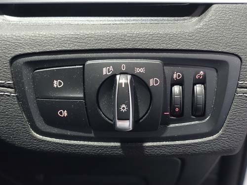 BMW X1 F48 ヘッドライト消灯設定