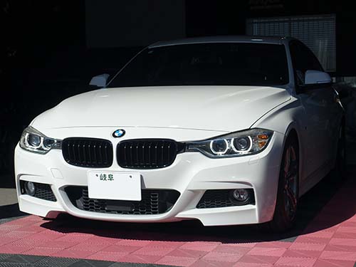 BMW 3シリーズセダン(F30) 320i