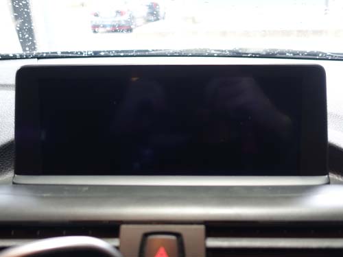 世代によるモニター適合が重要