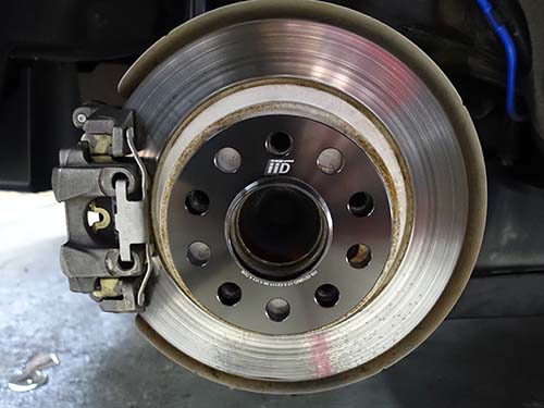 12.5mmスペーサー装着で実現した“自然なツライチ”