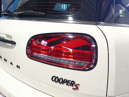 MINI クラブマン F54 LCIテールライト後付