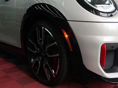 US仕様フェンダーへ交換してサイドマーカーを点灯