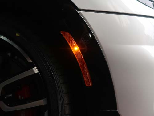 US仕様フェンダーへ交換してサイドマーカーを点灯