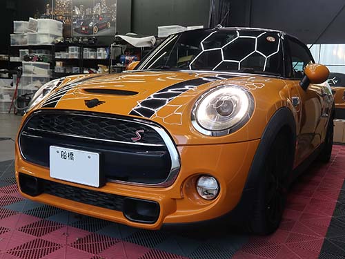 ミニ コンバーチブル(F57) クーパーS(COOPERS)