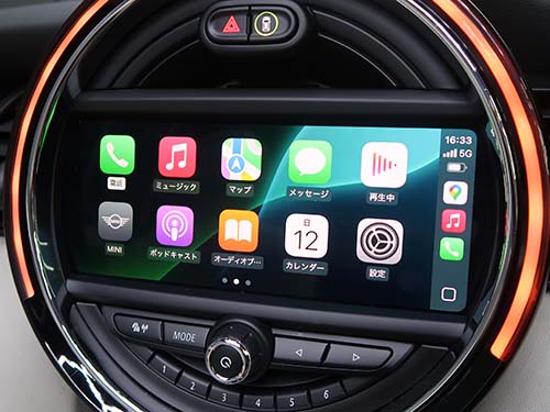 フルスクリーン表示のカープレイ