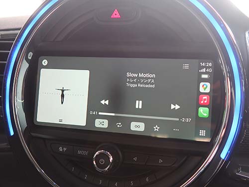 Apple CarPlay フルスクリーン化