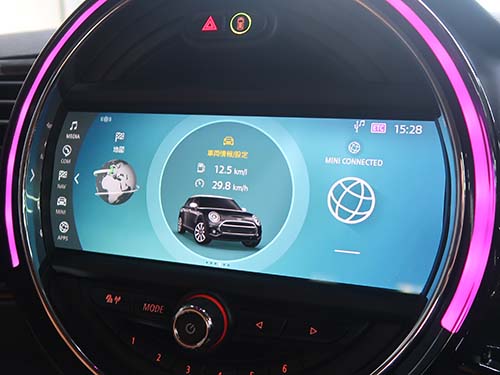 MINI F54 ID6化で最新UIへアップデート