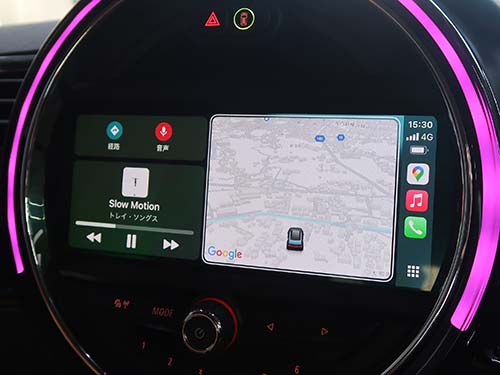 フルスクリーン表示で純正Apple CarPlay有効化