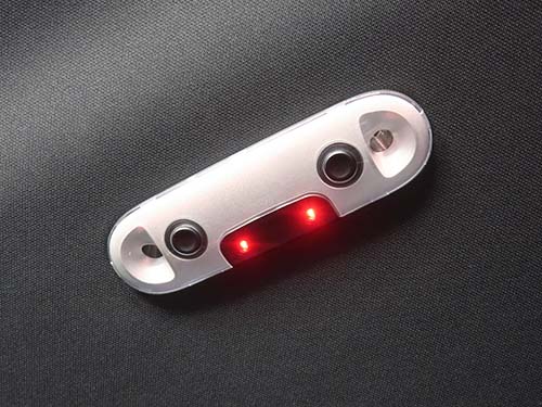 アンビエントライトも連動して発光