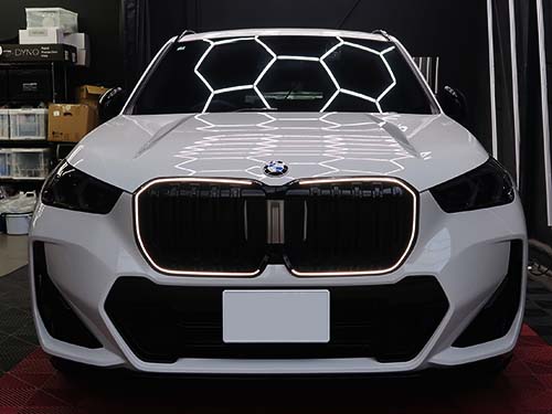 社外製の発光グリルを使用