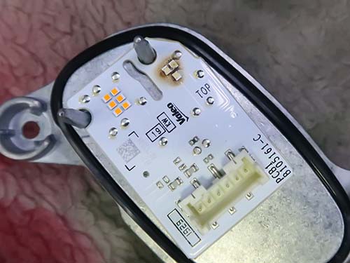 LEDモジュールも焼け焦げが発生