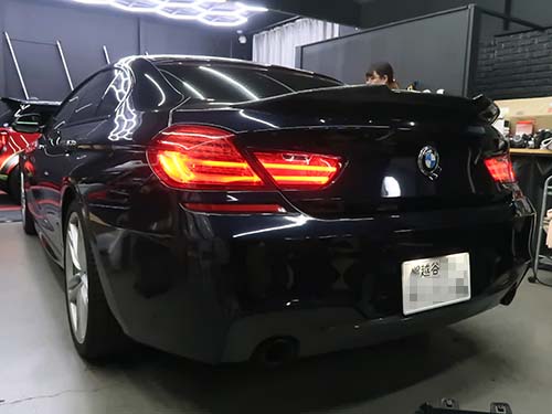 BMW 6シリーズグランクーペ(F06) 640i