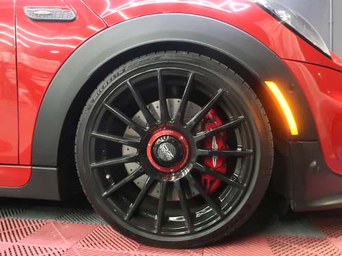 USスタイル志向のF56に最適なカスタム構成