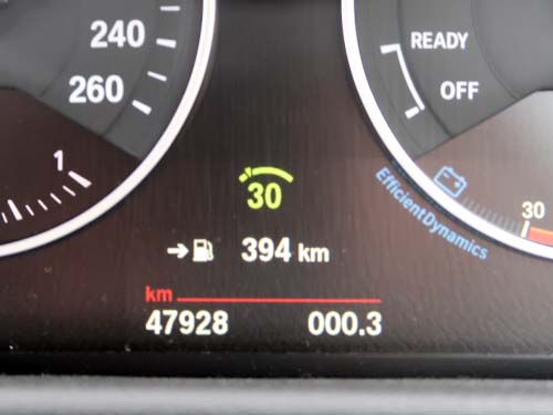 クルーズコントロールは疲労軽減に効果的で、高速道路でのロングドライブが非常に快適