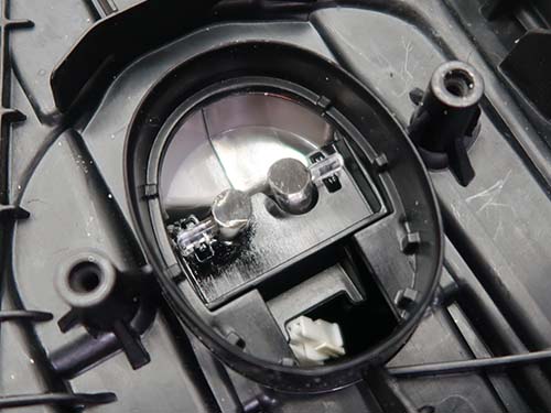 BMW 5シリーズ G31 デイライト リペア修理