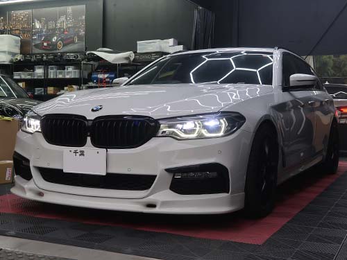 BMW 5シリーズツーリング(G31) 523d