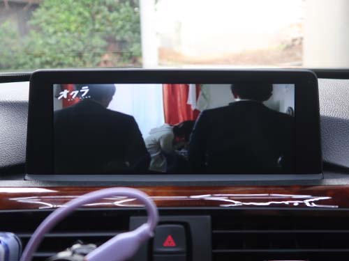 a/tack製「AT-DTV4X Pro」は、4チューナー×4アンテナで走行中でも安定した受信性能を誇るモデル