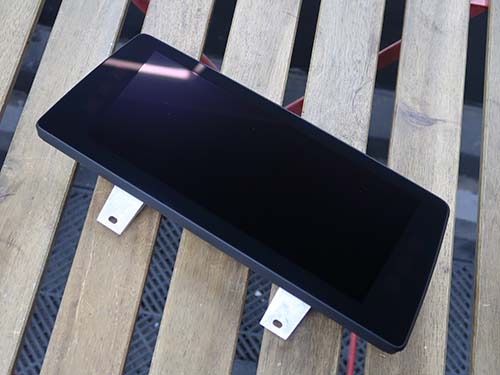 BMW純正中古モニター を調達して交換修理