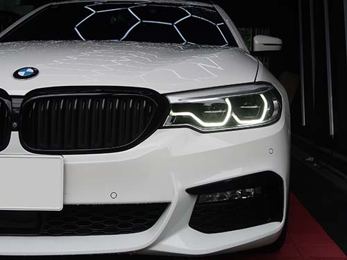 デイライト発光はクリアで明るい状態に回復