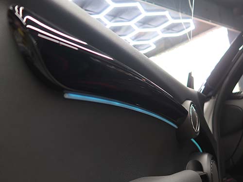 MINI F56 ドアパネル アンビエントライト追加